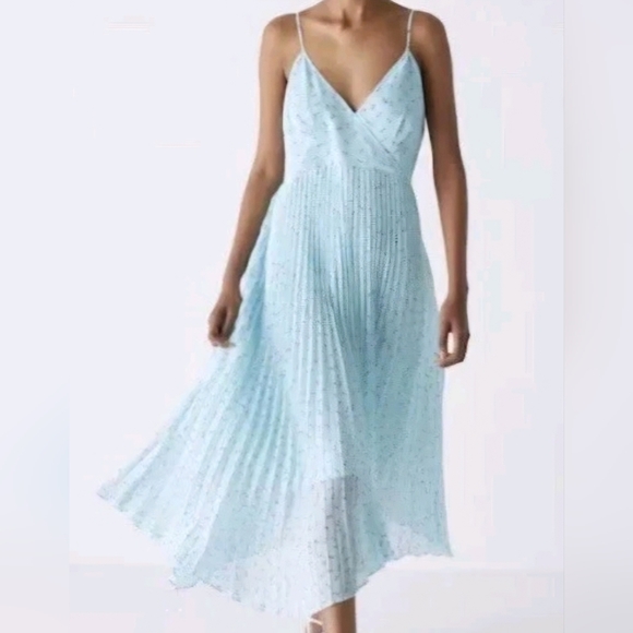 Uniqlo Dresses & Skirts - NEW Uniqlo Blue Red Polka Dot Midi Summer Dress Size S Preppy Feminine Boho